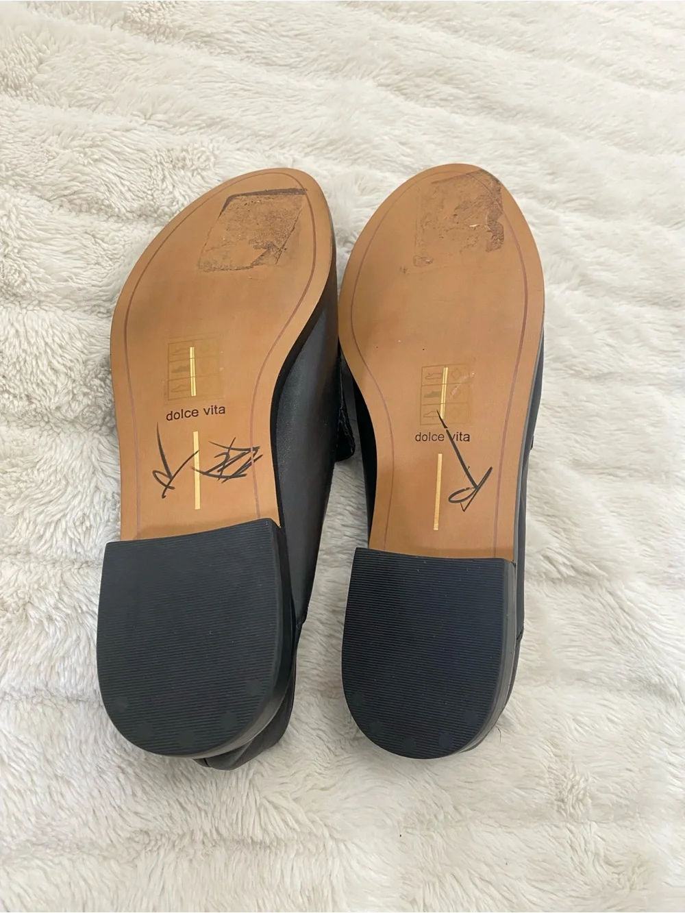Dolce Vita Black Women’s Crocodile Textured Vamp Slip-On Loafers Size 8